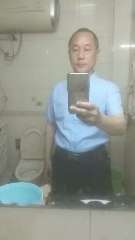 江河湖海的第一张照片--武汉中老年相亲网