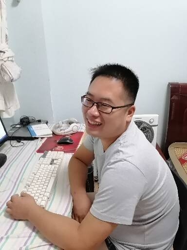 小浣熊的第一张照片--武汉中老年相亲网