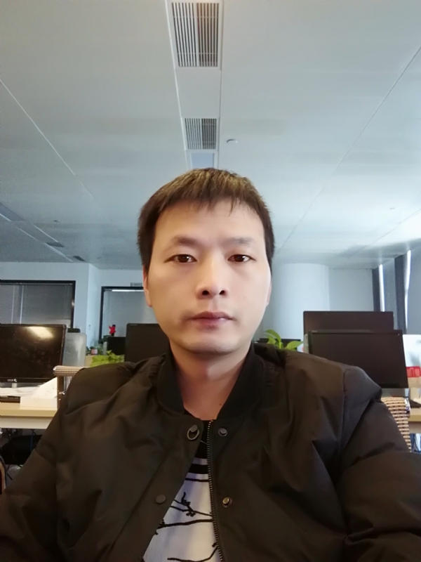 刘堃的第一张照片--武汉中老年相亲网